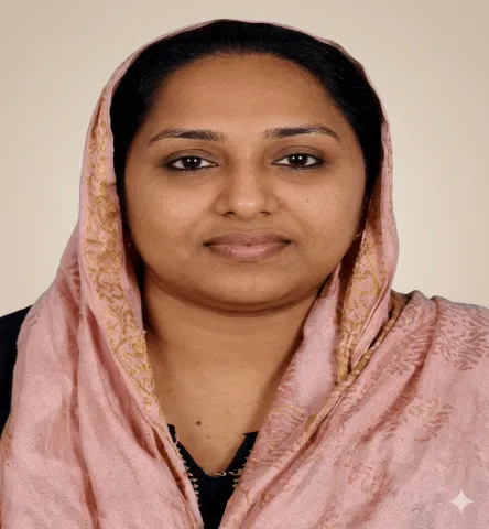 ഷാഹിന ടീച്ചര്‍