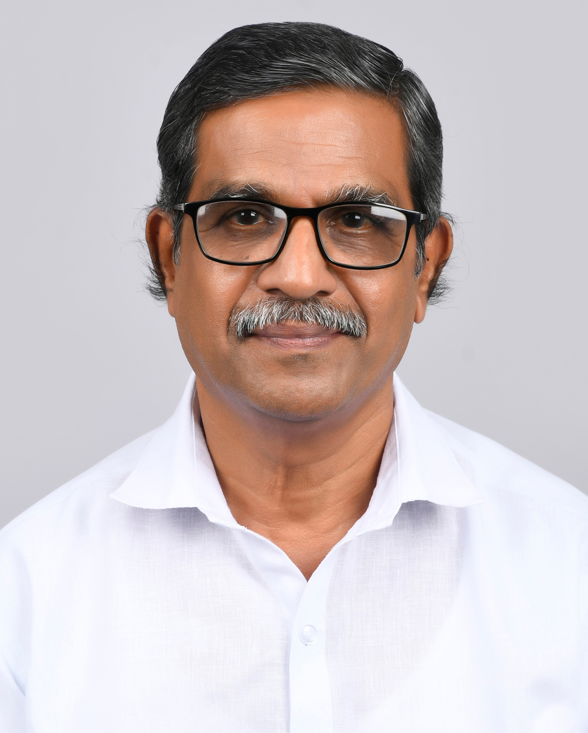 വി വിജയൻ വളപ്പിൽ