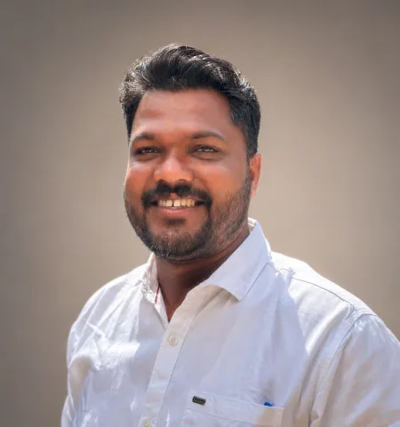 അജീഷ് ഇ സി