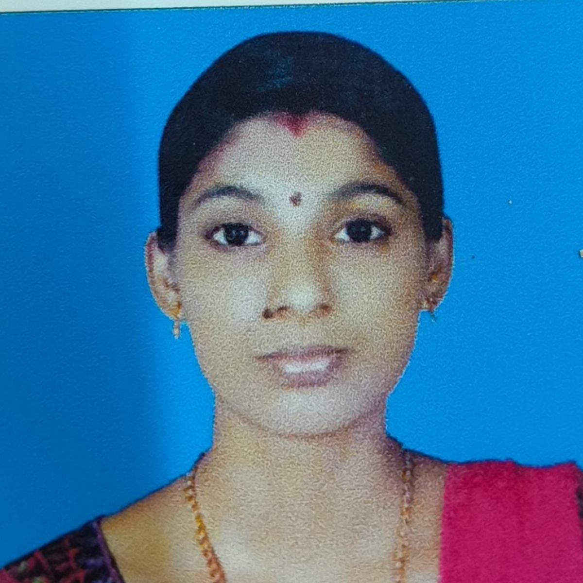 Praveena T T