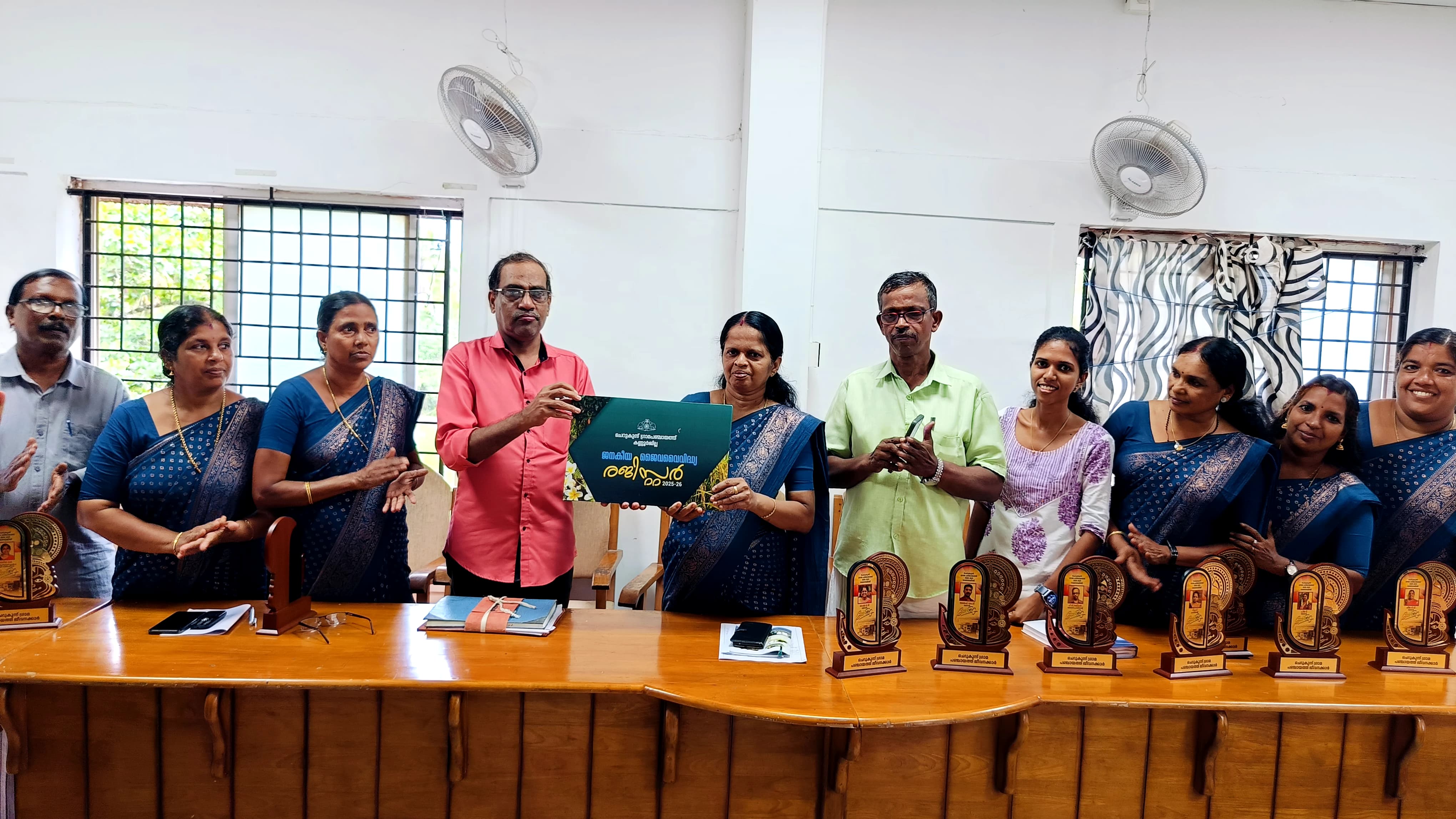 ജൈവവൈവിധ്യ രജിസ്റ്റര്‍ പ്രകാശനം