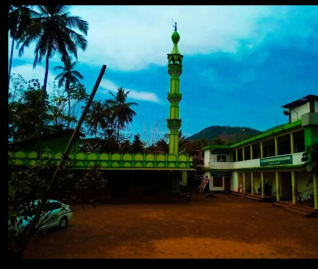 രയറോം ജുമാ മസ്ജിദ്