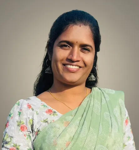 രശ്മി രാജീവ്