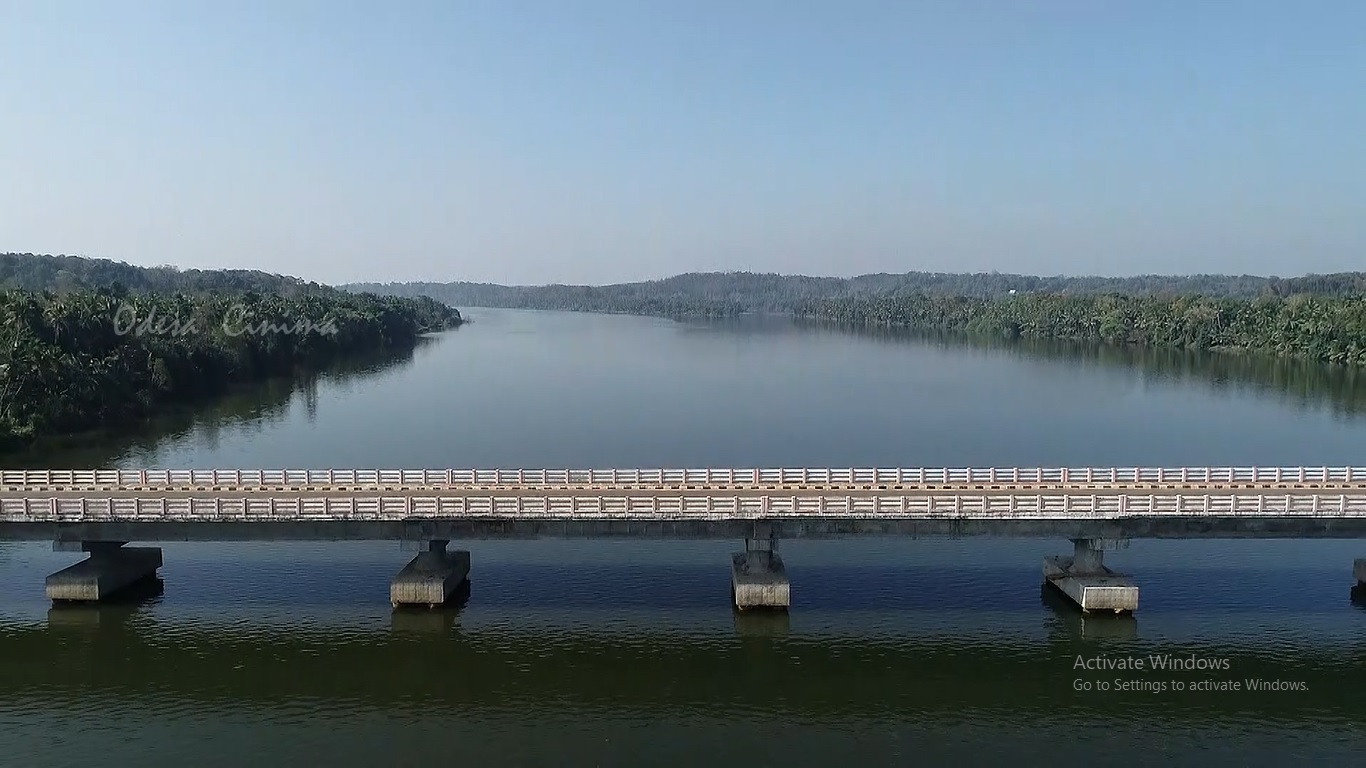 നണിശ്ശേരിക്കടവ് പാലം