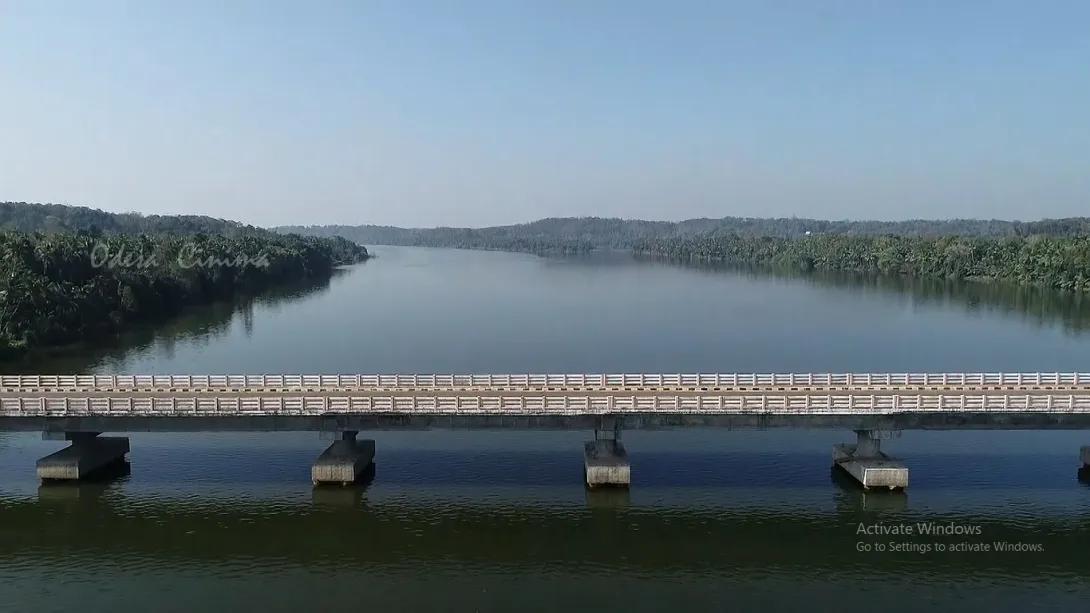 നണിശ്ശേരിക്കടവ് പാലം