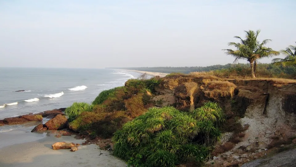 മീന്‍കുന്ന് ബീച്ച്