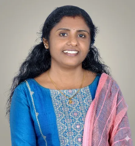 രശ്മി കെ
