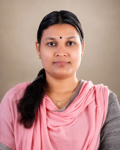 റിജി എം