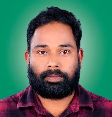 ശുക്കൂര്‍ മുണ്ടയാട് കിഴക്കേ പുരയില്‍ 