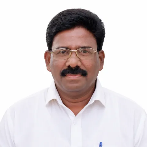 വസന്തന്‍ അജക്കോട്